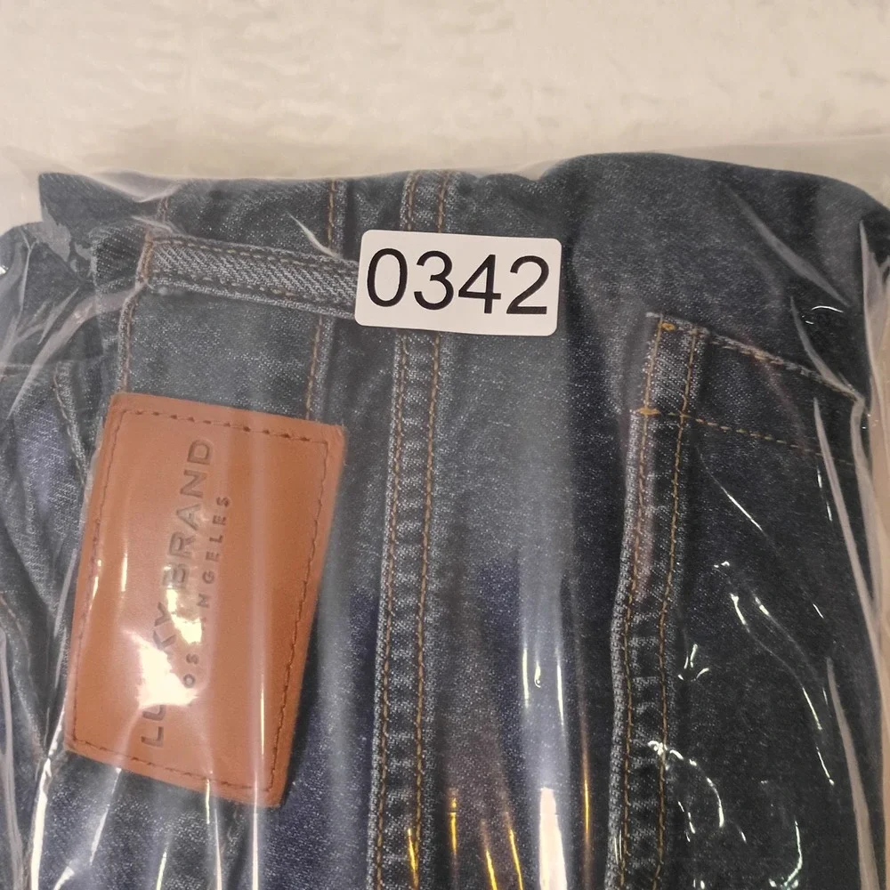 Lucky‎ Brand Jeans Men's 363 Vintage Straight 36x32 Blue Denim Modern Distressed